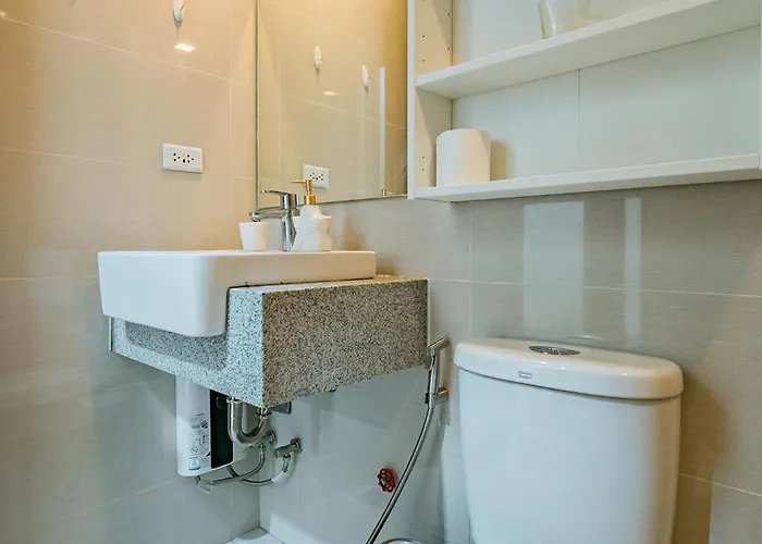 Apartment Celeste Serenity 2br Uptown Parksuits Bgc With Dryer