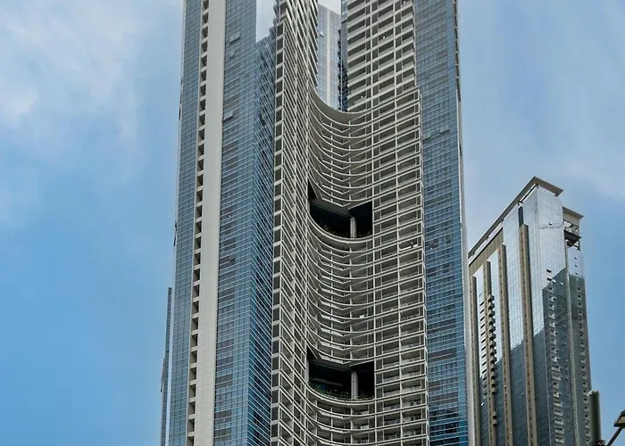 Celeste Serenity 2br Uptown Parksuits Bgc With Dryer * Manila